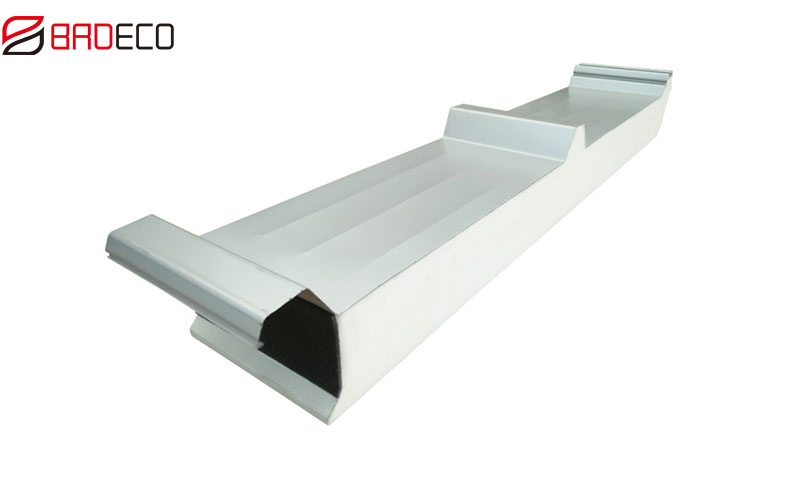 PU sandwich 3 wave roof panel